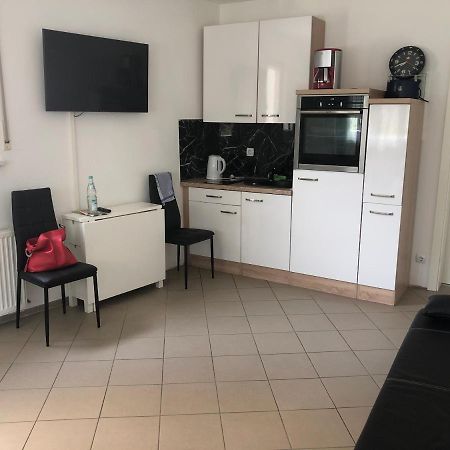Kraichgau # 1-Zkd Mit Ebk, Modern Und Barrierefrei, Monteurzimmer, Self-Check-In Ittlingen Luaran gambar