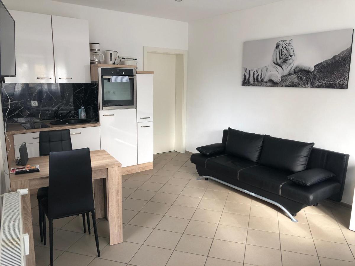 Kraichgau # 1-Zkd Mit Ebk, Modern Und Barrierefrei, Monteurzimmer, Self-Check-In Ittlingen Luaran gambar