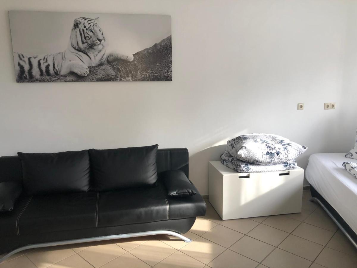 Kraichgau # 1-Zkd Mit Ebk, Modern Und Barrierefrei, Monteurzimmer, Self-Check-In Ittlingen Luaran gambar